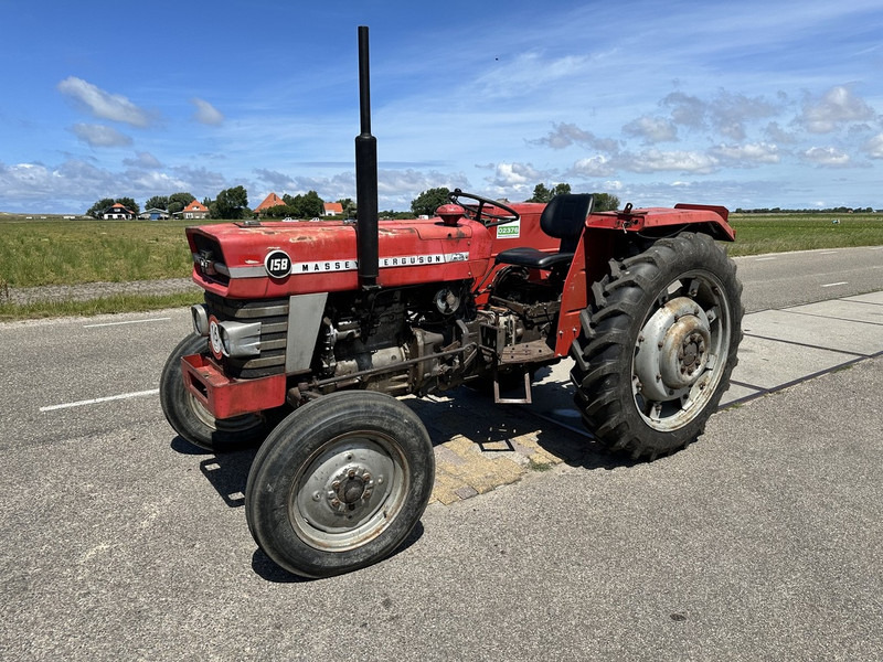 Massey Ferguson 158 - Traktor: slika Massey Ferguson 158 - Traktor Massey Ferguson 158 - Traktor: slika Massey Ferguson 158 - Traktor