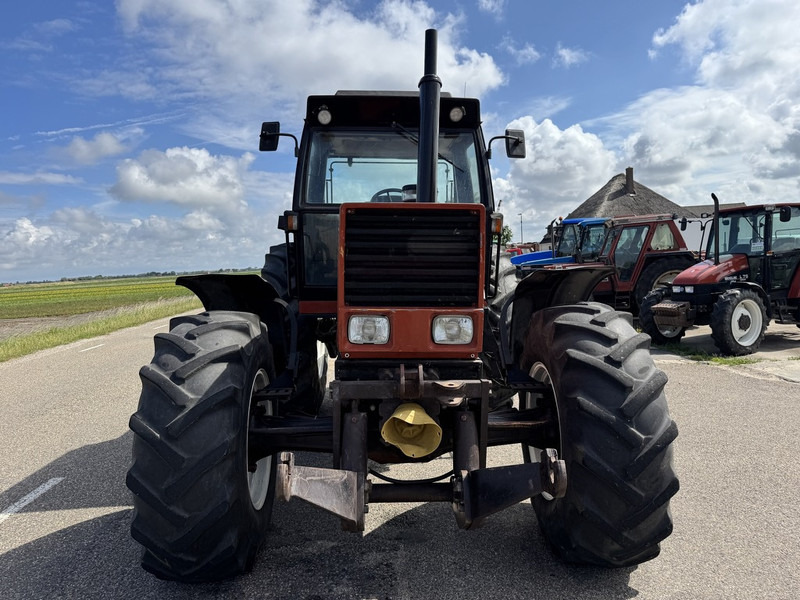 New Holland 180-90 DT - Traktor: slika New Holland 180-90 DT - Traktor New Holland 180-90 DT - Traktor: slika New Holland 180-90 DT - Traktor