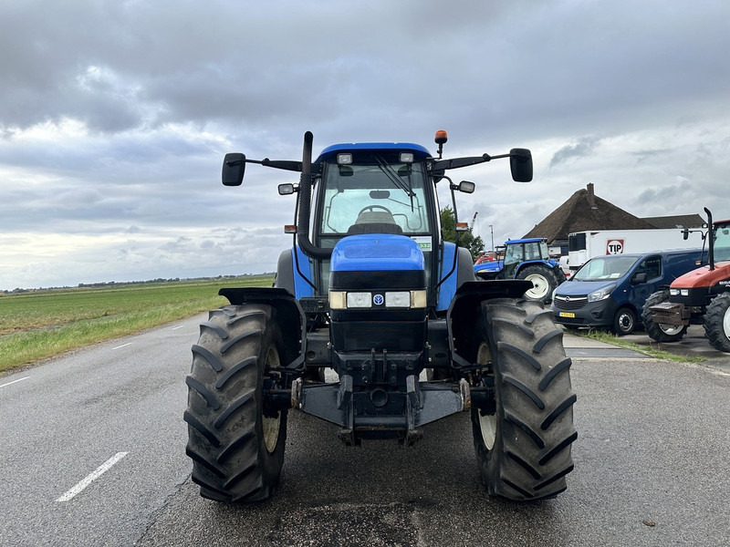 New Holland TM 140 - Traktor: slika New Holland TM 140 - Traktor New Holland TM 140 - Traktor: slika New Holland TM 140 - Traktor
