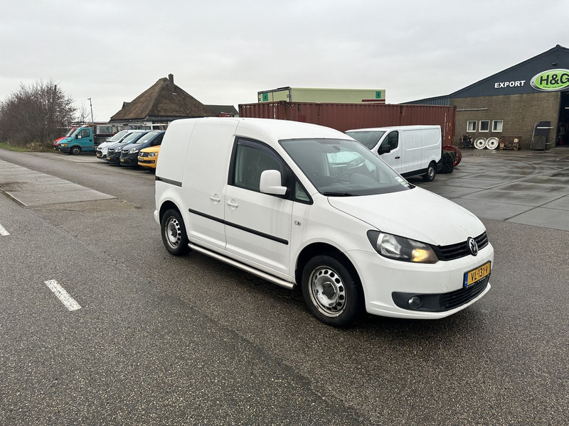 Volkswagen Caddy - Furgon: slika Volkswagen Caddy - Furgon Volkswagen Caddy - Furgon: slika Volkswagen Caddy - Furgon