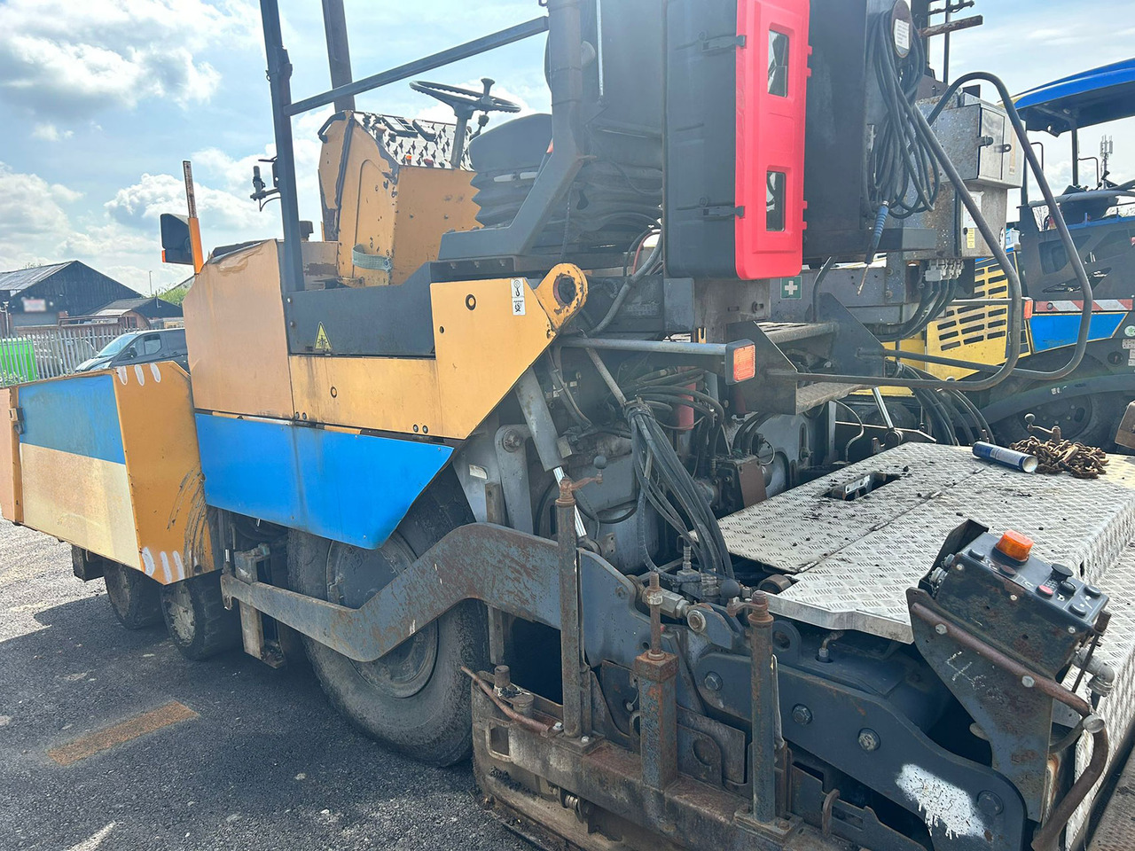 ABG Titan 473-2 - Finišer za asfalt: slika ABG Titan 473-2 - Finišer za asfalt ABG Titan 473-2 - Finišer za asfalt: slika ABG Titan 473-2 - Finišer za asfalt