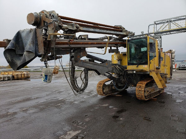 Atlas Copco CM785 - Platforma za bušenje: slika Atlas Copco CM785 - Platforma za bušenje Atlas Copco CM785 - Platforma za bušenje: slika Atlas Copco CM785 - Platforma za bušenje