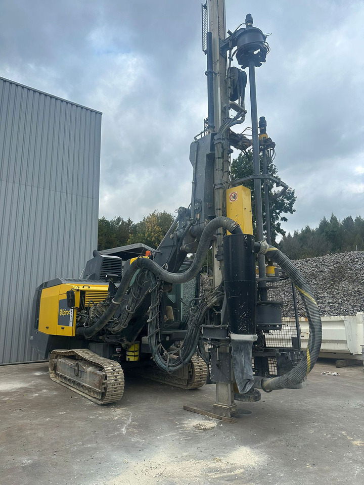 Atlas Copco (Epiroc) FlexiROC D50-10SF - Platforma za bušenje: slika Atlas Copco (Epiroc) FlexiROC D50-10SF - Platforma za bušenje Atlas Copco (Epiroc) FlexiROC D50-10SF - Platforma za bušenje: slika Atlas Copco (Epiroc) FlexiROC D50-10SF - Platforma za bušenje