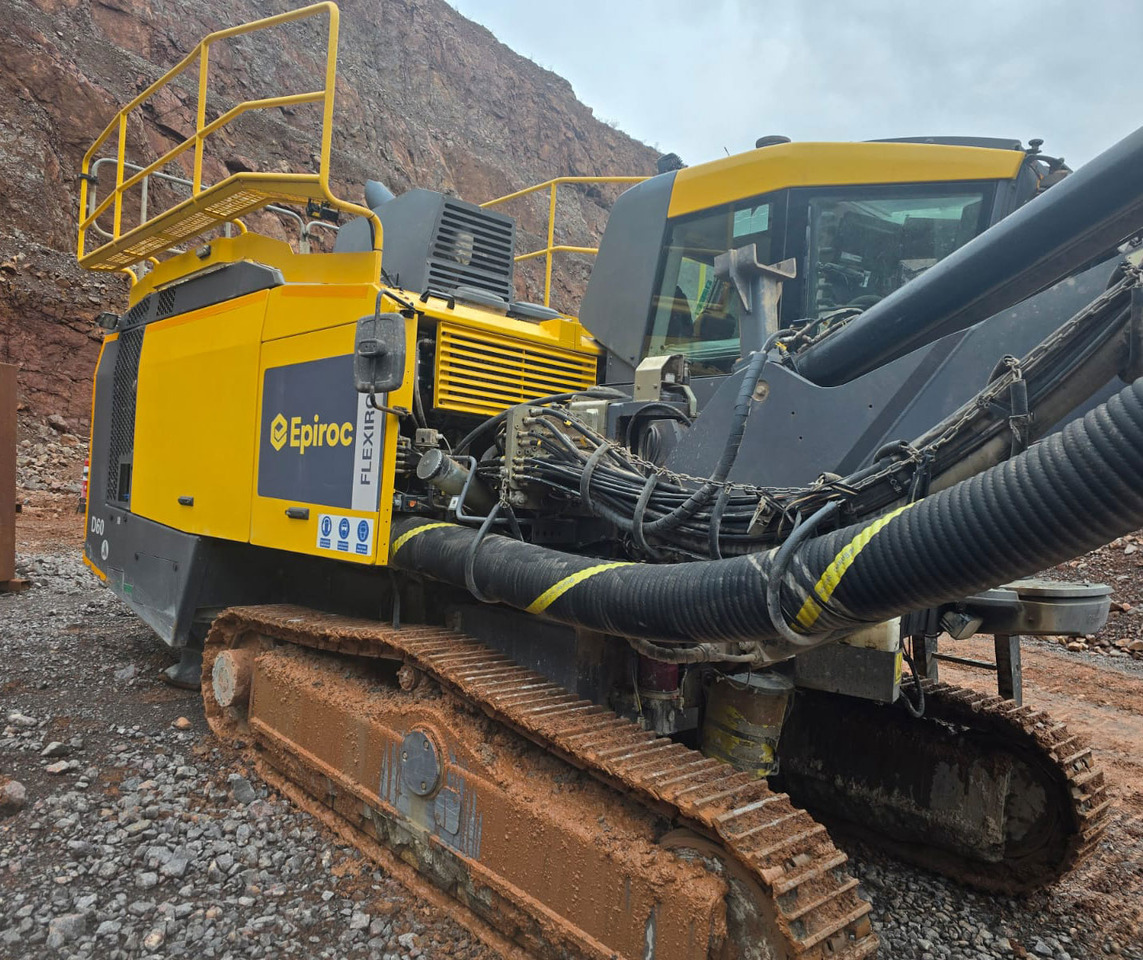 Atlas Copco (Epiroc) FlexiROC D60-10SF - Platforma za bušenje: slika Atlas Copco (Epiroc) FlexiROC D60-10SF - Platforma za bušenje Atlas Copco (Epiroc) FlexiROC D60-10SF - Platforma za bušenje: slika Atlas Copco (Epiroc) FlexiROC D60-10SF - Platforma za bušenje