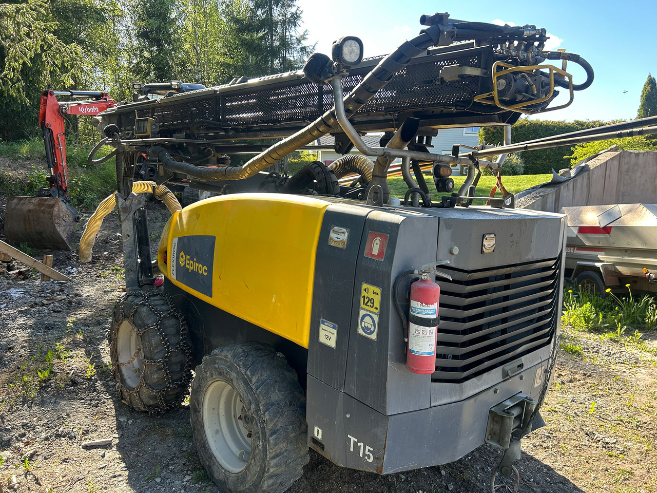 Atlas Copco (Epiroc) FlexiROC T15 - Platforma za bušenje: slika Atlas Copco (Epiroc) FlexiROC T15 - Platforma za bušenje Atlas Copco (Epiroc) FlexiROC T15 - Platforma za bušenje: slika Atlas Copco (Epiroc) FlexiROC T15 - Platforma za bušenje