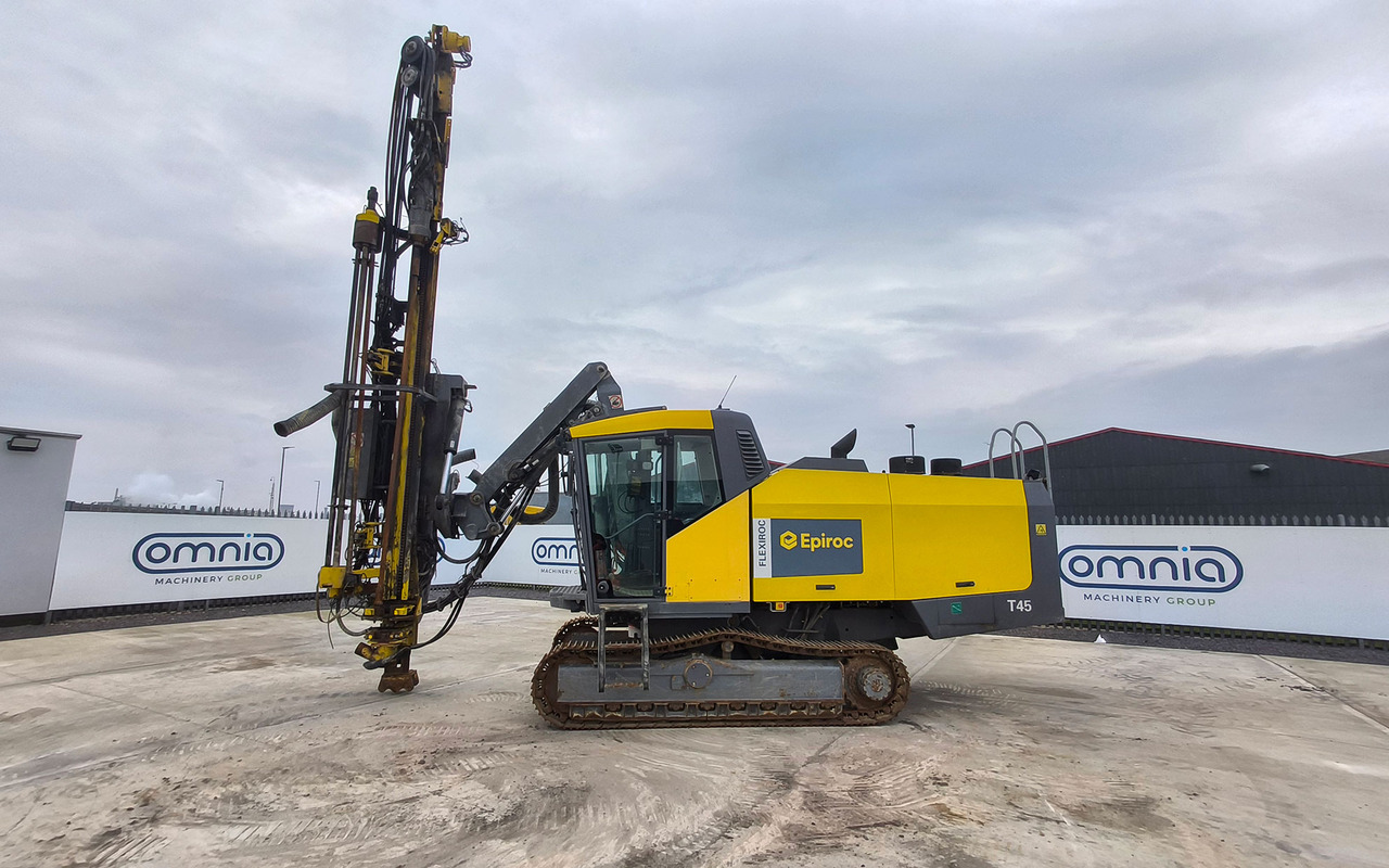 Atlas Copco (Epiroc) FlexiROC T45-11SF - Platforma za bušenje: slika Atlas Copco (Epiroc) FlexiROC T45-11SF - Platforma za bušenje Atlas Copco (Epiroc) FlexiROC T45-11SF - Platforma za bušenje: slika Atlas Copco (Epiroc) FlexiROC T45-11SF - Platforma za bušenje