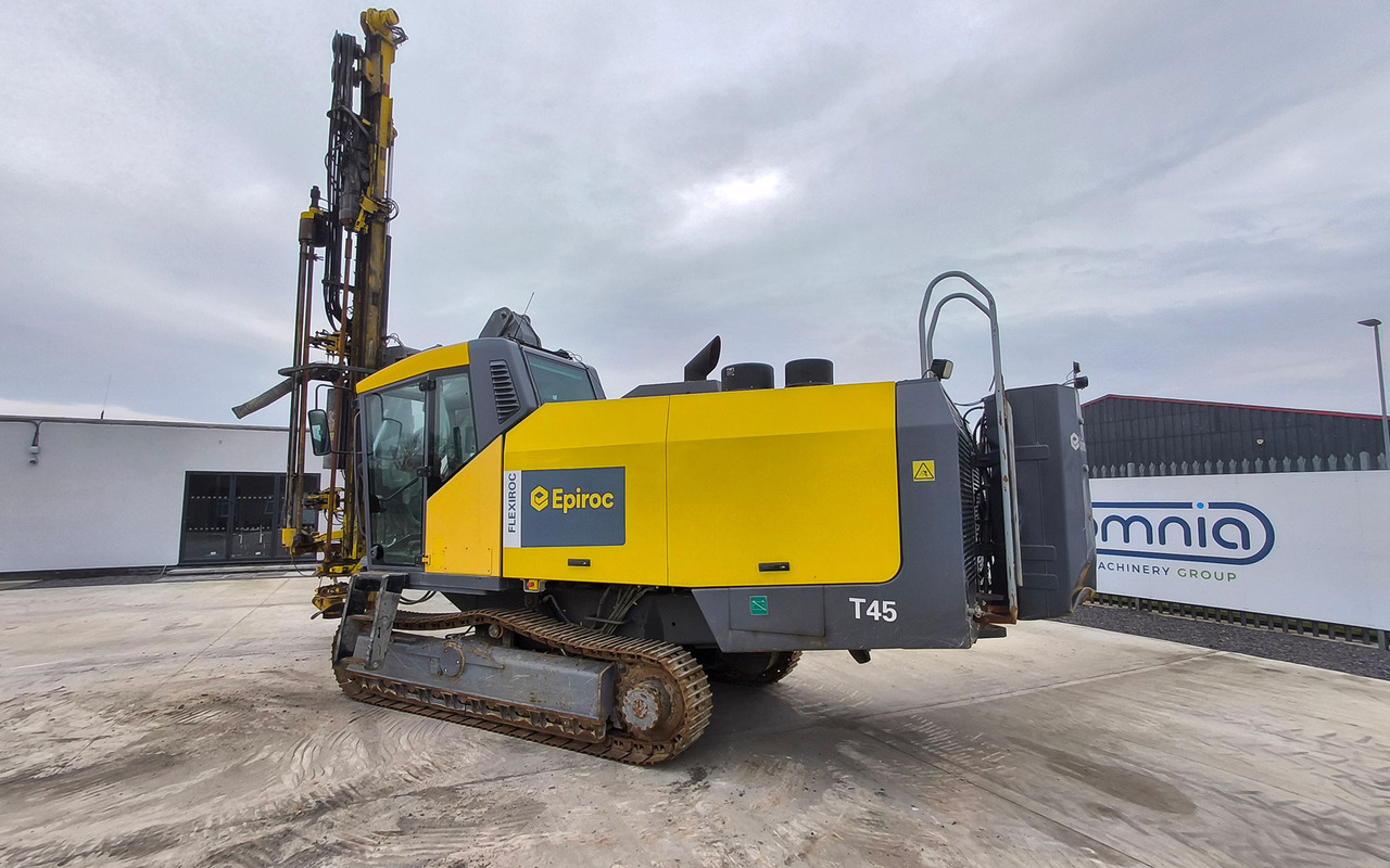 Atlas Copco (Epiroc) FlexiROC T45-11SF - Platforma za bušenje: slika Atlas Copco (Epiroc) FlexiROC T45-11SF - Platforma za bušenje Atlas Copco (Epiroc) FlexiROC T45-11SF - Platforma za bušenje: slika Atlas Copco (Epiroc) FlexiROC T45-11SF - Platforma za bušenje