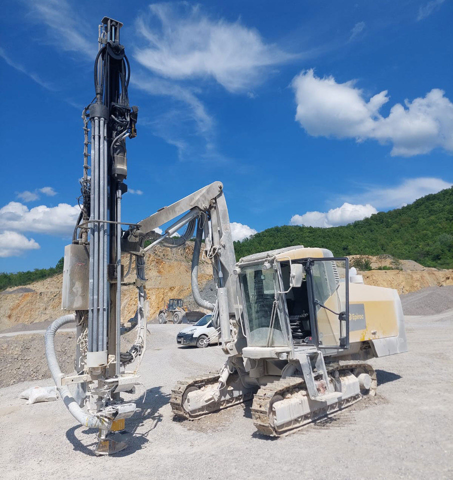 Atlas Copco (Epiroc) FlexiRoc T35-11 - Platforma za bušenje: slika Atlas Copco (Epiroc) FlexiRoc T35-11 - Platforma za bušenje Atlas Copco (Epiroc) FlexiRoc T35-11 - Platforma za bušenje: slika Atlas Copco (Epiroc) FlexiRoc T35-11 - Platforma za bušenje