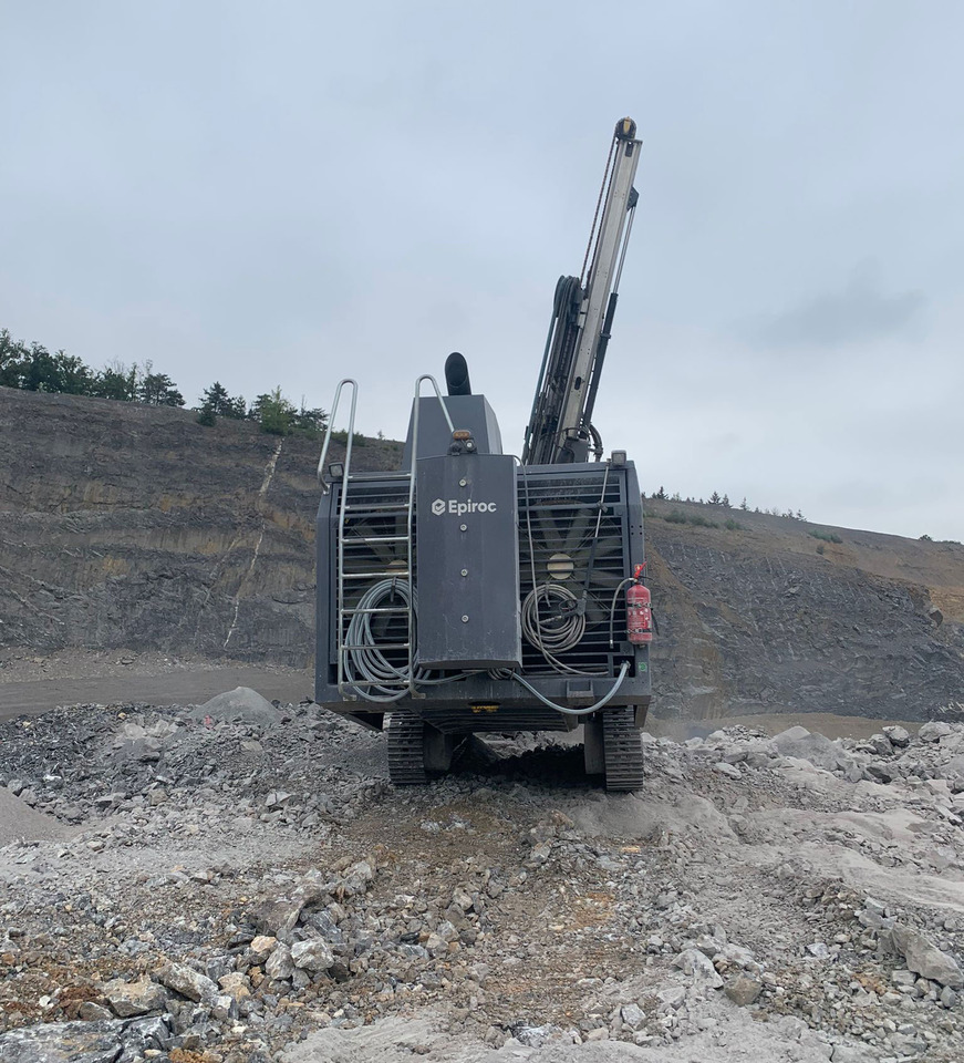 Atlas Copco FlexiROC D50-10SF - Platforma za bušenje: slika Atlas Copco FlexiROC D50-10SF - Platforma za bušenje Atlas Copco FlexiROC D50-10SF - Platforma za bušenje: slika Atlas Copco FlexiROC D50-10SF - Platforma za bušenje