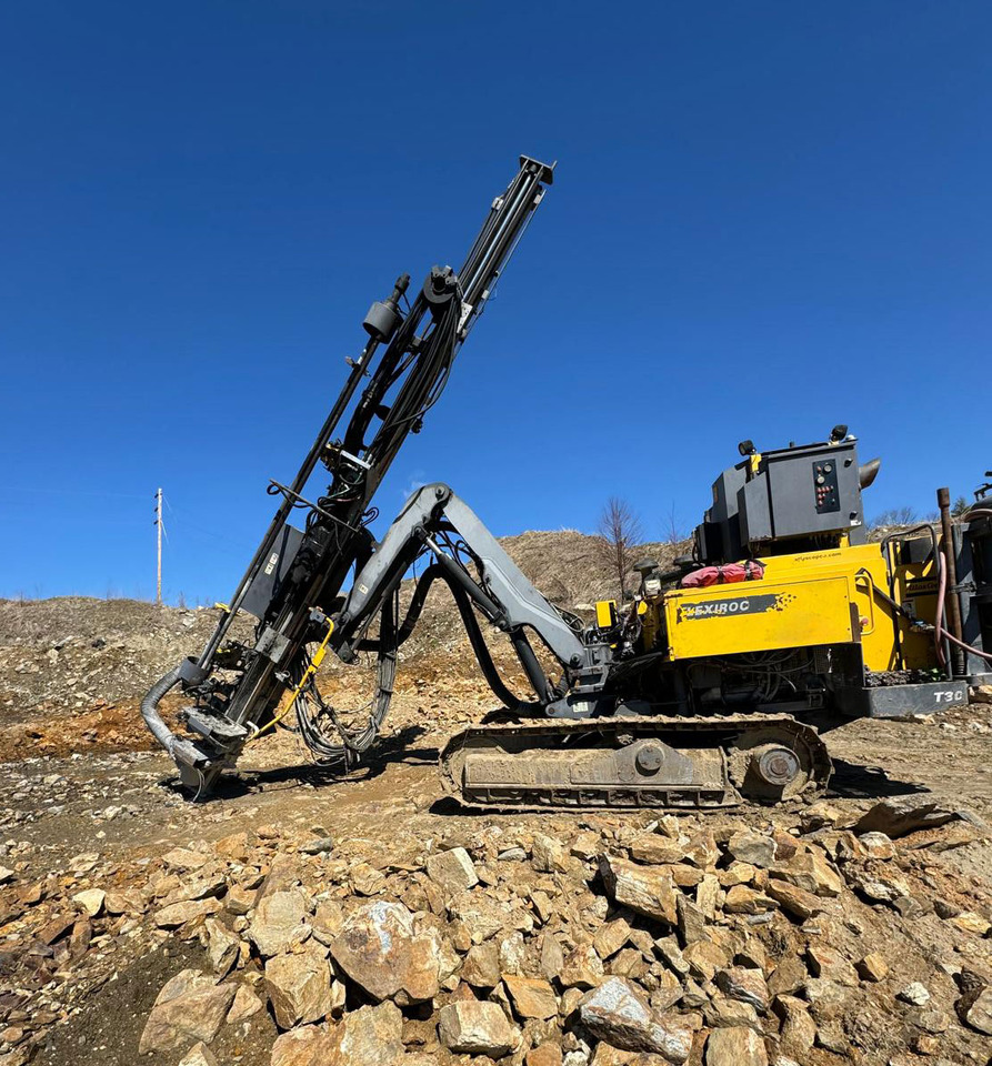 Atlas Copco FlexiROC T30R - Platforma za bušenje: slika Atlas Copco FlexiROC T30R - Platforma za bušenje Atlas Copco FlexiROC T30R - Platforma za bušenje: slika Atlas Copco FlexiROC T30R - Platforma za bušenje