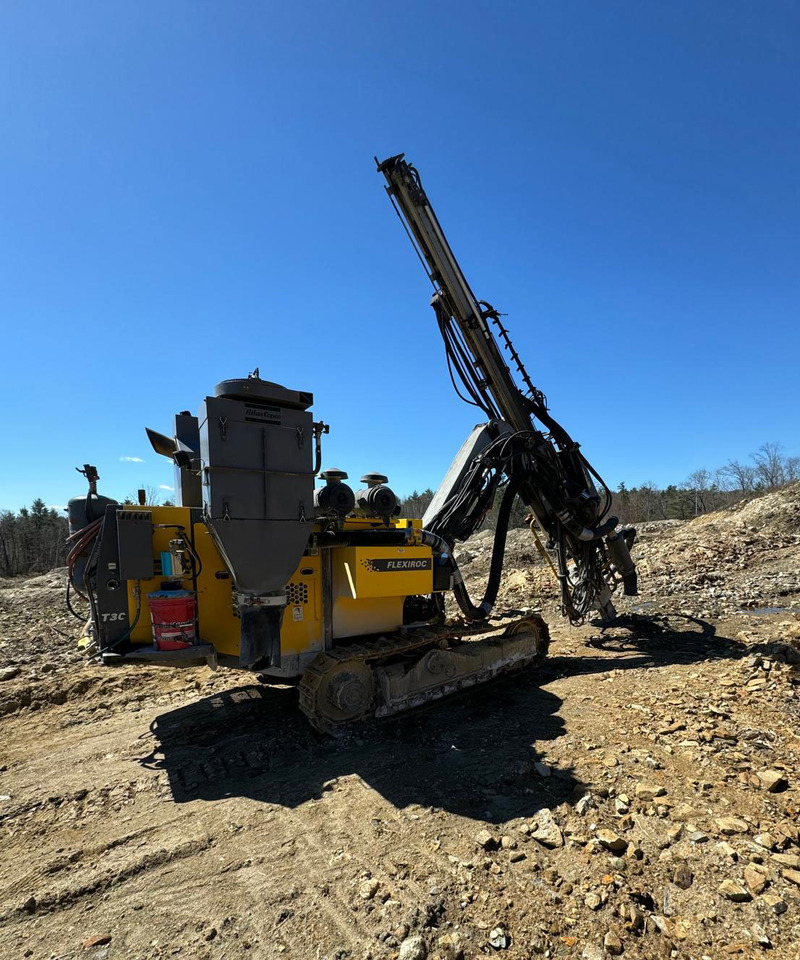 Atlas Copco FlexiROC T30R - Platforma za bušenje: slika Atlas Copco FlexiROC T30R - Platforma za bušenje Atlas Copco FlexiROC T30R - Platforma za bušenje: slika Atlas Copco FlexiROC T30R - Platforma za bušenje