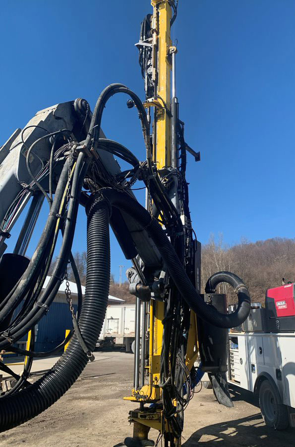 Atlas Copco FlexiROC T45 - Platforma za bušenje: slika Atlas Copco FlexiROC T45 - Platforma za bušenje Atlas Copco FlexiROC T45 - Platforma za bušenje: slika Atlas Copco FlexiROC T45 - Platforma za bušenje
