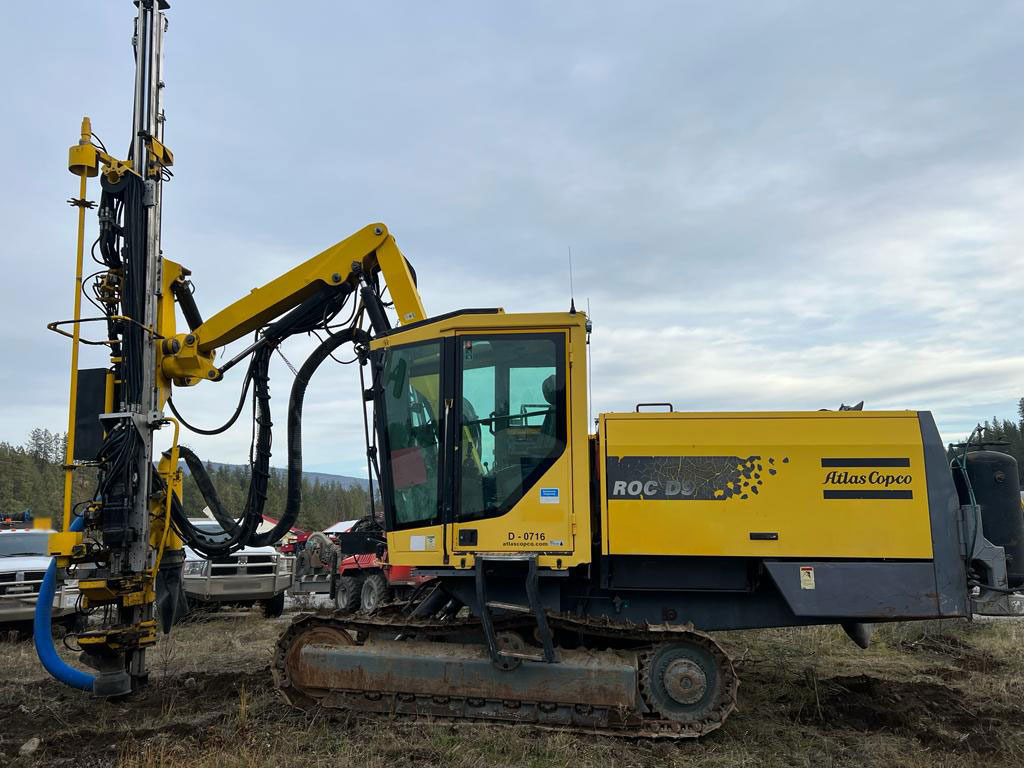 Atlas Copco ROC D9-11 - Platforma za bušenje: slika Atlas Copco ROC D9-11 - Platforma za bušenje Atlas Copco ROC D9-11 - Platforma za bušenje: slika Atlas Copco ROC D9-11 - Platforma za bušenje