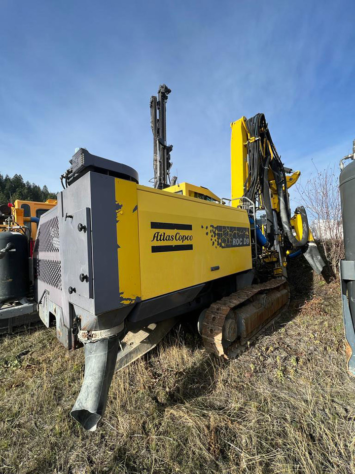 Atlas Copco ROC D9-11 - Platforma za bušenje: slika Atlas Copco ROC D9-11 - Platforma za bušenje Atlas Copco ROC D9-11 - Platforma za bušenje: slika Atlas Copco ROC D9-11 - Platforma za bušenje