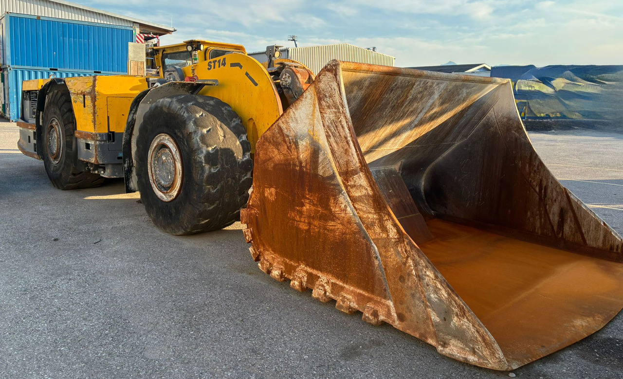 Atlas Copco ST14 - Rudarski strojevi: slika Atlas Copco ST14 - Rudarski strojevi Atlas Copco ST14 - Rudarski strojevi: slika Atlas Copco ST14 - Rudarski strojevi