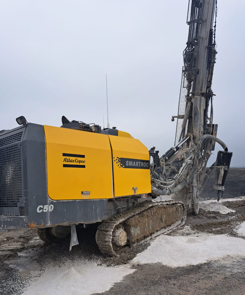 Atlas Copco SmartROC C50-10SF - Platforma za bušenje: slika Atlas Copco SmartROC C50-10SF - Platforma za bušenje Atlas Copco SmartROC C50-10SF - Platforma za bušenje: slika Atlas Copco SmartROC C50-10SF - Platforma za bušenje