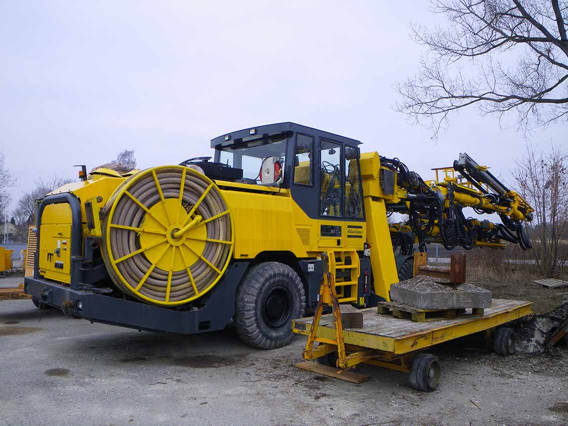 Atlas Copco WL3C - Rudarski strojevi: slika Atlas Copco WL3C - Rudarski strojevi Atlas Copco WL3C - Rudarski strojevi: slika Atlas Copco WL3C - Rudarski strojevi