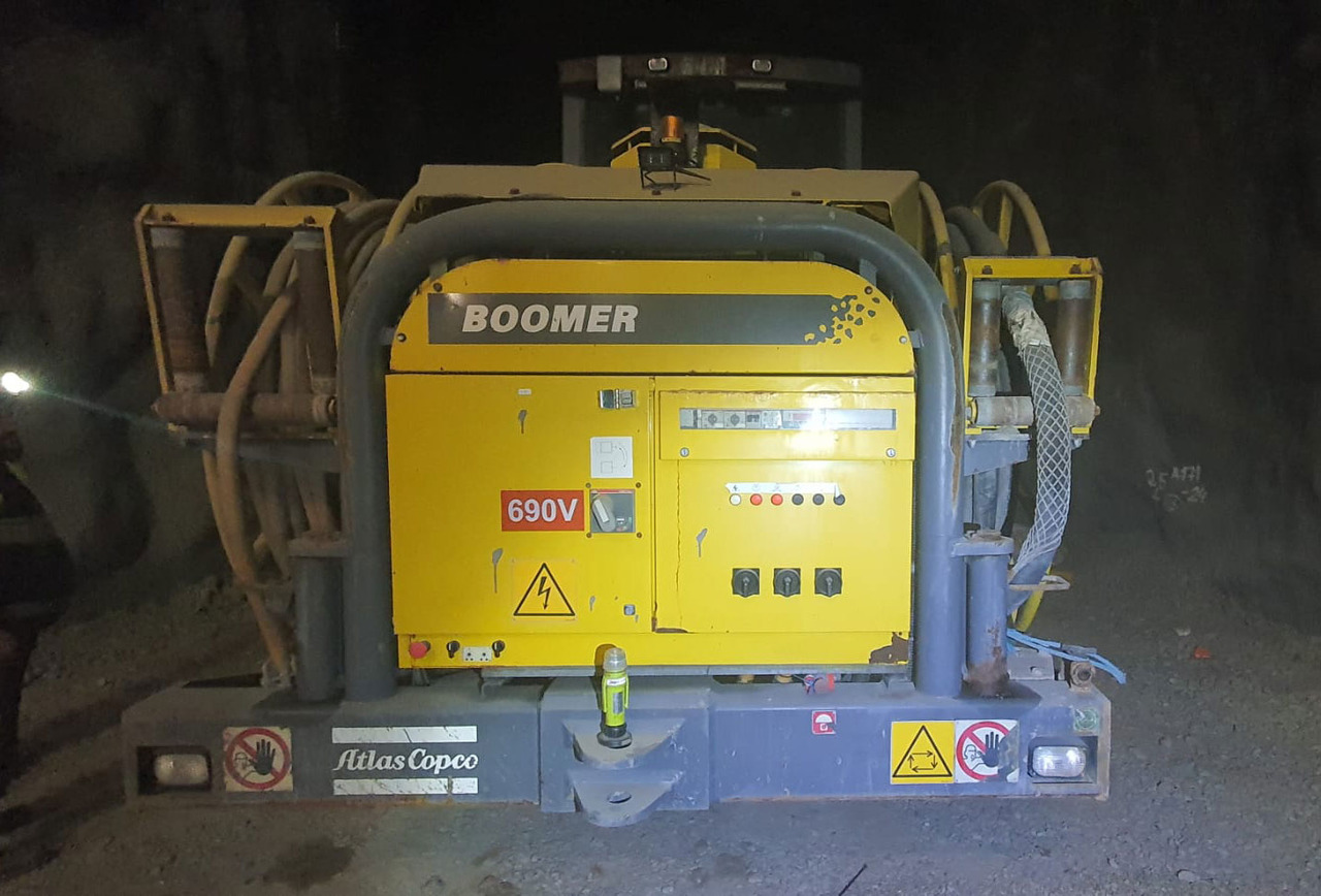 Atlas Copco XE3-C30 - Rudarski strojevi: slika Atlas Copco XE3-C30 - Rudarski strojevi Atlas Copco XE3-C30 - Rudarski strojevi: slika Atlas Copco XE3-C30 - Rudarski strojevi