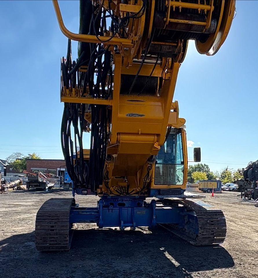 Bauer BG22 - Zabijač stupova: slika Bauer BG22 - Zabijač stupova Bauer BG22 - Zabijač stupova: slika Bauer BG22 - Zabijač stupova