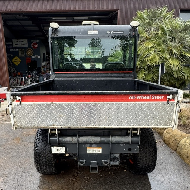 Bobcat 5600 4×4 - ATV/ Quad vozilo: slika Bobcat 5600 4×4 - ATV/ Quad vozilo Bobcat 5600 4×4 - ATV/ Quad vozilo: slika Bobcat 5600 4×4 - ATV/ Quad vozilo