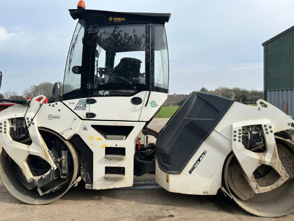 Bomag BW 161 AD-5 - Valjak: slika Bomag BW 161 AD-5 - Valjak Bomag BW 161 AD-5 - Valjak: slika Bomag BW 161 AD-5 - Valjak