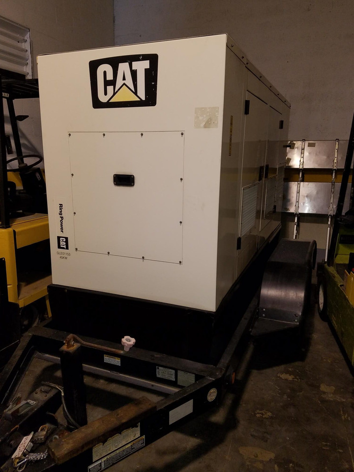 Caterpillar XQ45-6 - Generatorski set: slika Caterpillar XQ45-6 - Generatorski set Caterpillar XQ45-6 - Generatorski set: slika Caterpillar XQ45-6 - Generatorski set