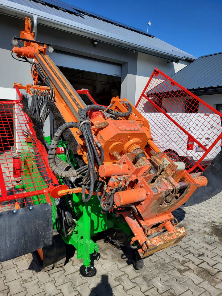 Comacchio GEO 205 - Platforma za bušenje: slika Comacchio GEO 205 - Platforma za bušenje Comacchio GEO 205 - Platforma za bušenje: slika Comacchio GEO 205 - Platforma za bušenje