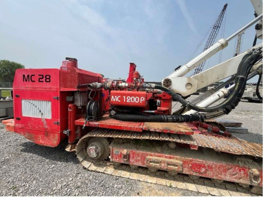 Comacchio MC-1200P - Zabijač stupova: slika Comacchio MC-1200P - Zabijač stupova Comacchio MC-1200P - Zabijač stupova: slika Comacchio MC-1200P - Zabijač stupova