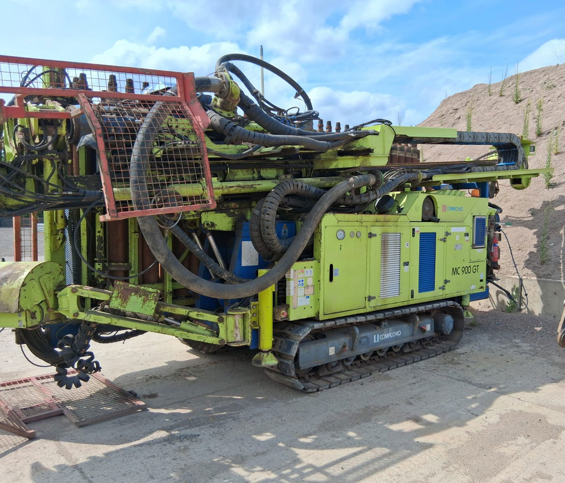 Comacchio MC 900 GT - Platforma za bušenje: slika Comacchio MC 900 GT - Platforma za bušenje Comacchio MC 900 GT - Platforma za bušenje: slika Comacchio MC 900 GT - Platforma za bušenje