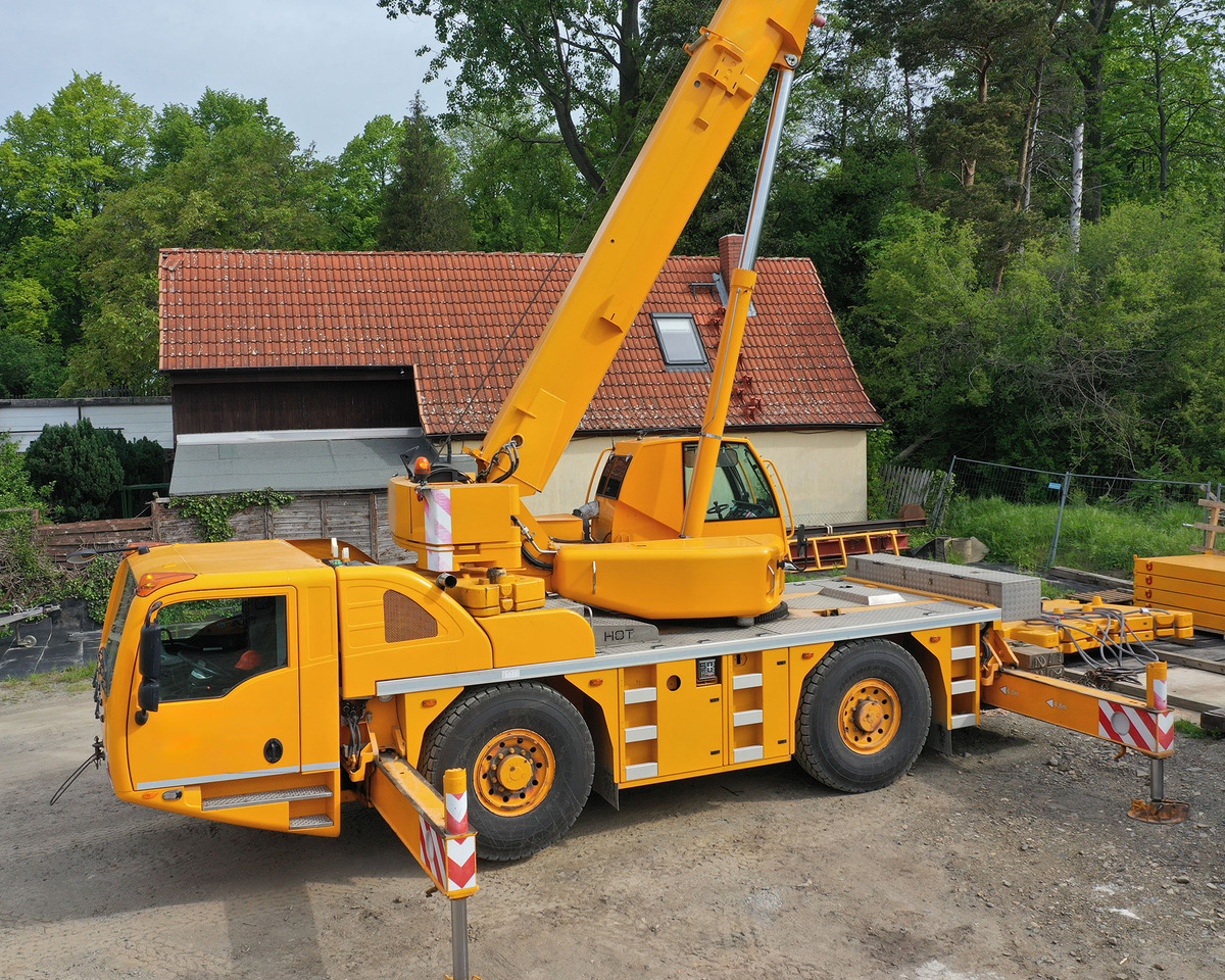 Demag AC 40-2L - Autodizalica: slika Demag AC 40-2L - Autodizalica Demag AC 40-2L - Autodizalica: slika Demag AC 40-2L - Autodizalica