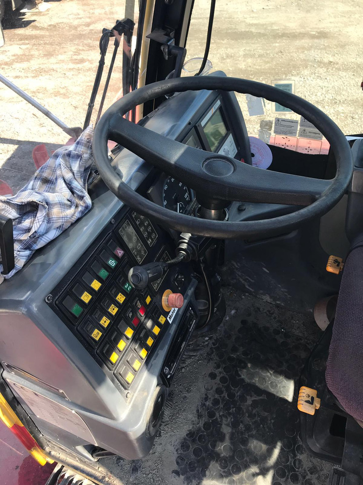 Demag AC 40 City - Autodizalica: slika Demag AC 40 City - Autodizalica Demag AC 40 City - Autodizalica: slika Demag AC 40 City - Autodizalica