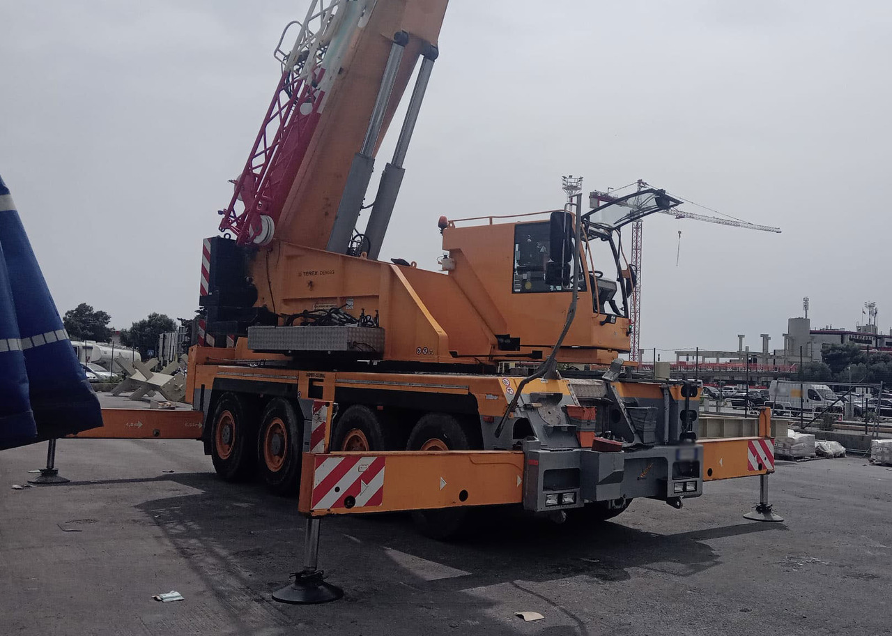 Demag AC 70 City - Autodizalica: slika Demag AC 70 City - Autodizalica Demag AC 70 City - Autodizalica: slika Demag AC 70 City - Autodizalica