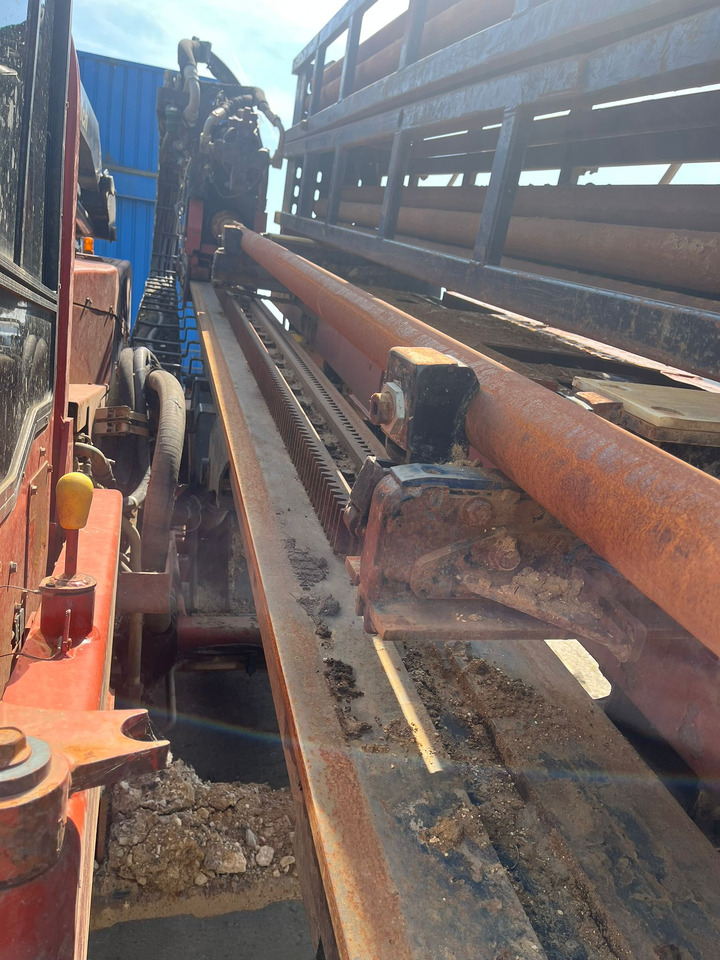 Ditch Witch JT100 Mach 1 - Direkcionalna bušilica: slika Ditch Witch JT100 Mach 1 - Direkcionalna bušilica Ditch Witch JT100 Mach 1 - Direkcionalna bušilica: slika Ditch Witch JT100 Mach 1 - Direkcionalna bušilica