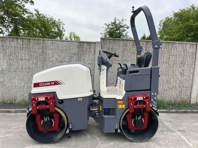 Dynapac CC1100 VI - Valjak: slika Dynapac CC1100 VI - Valjak Dynapac CC1100 VI - Valjak: slika Dynapac CC1100 VI - Valjak