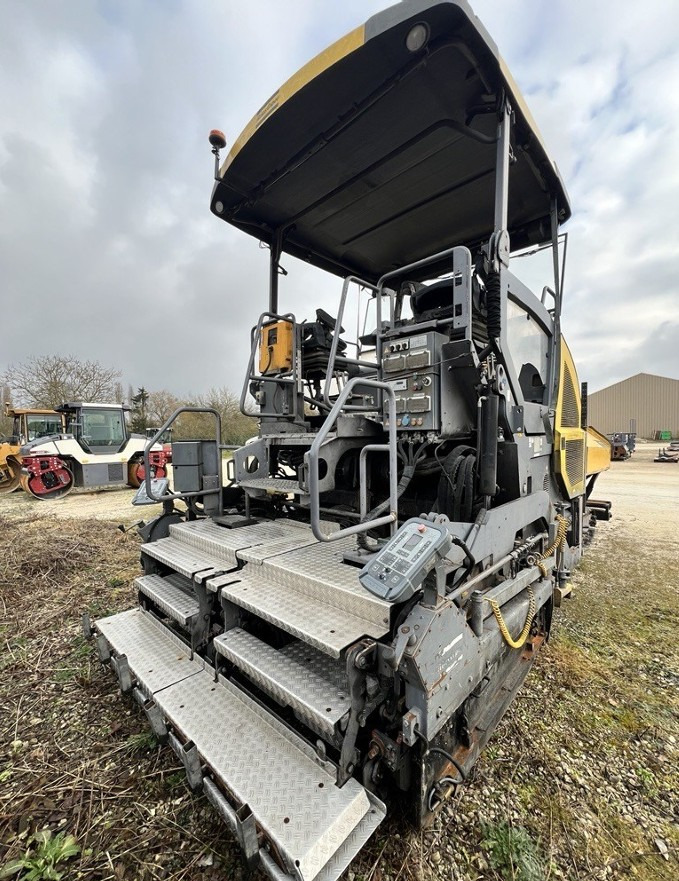 Dynapac SD2500C - Finišer za asfalt: slika Dynapac SD2500C - Finišer za asfalt Dynapac SD2500C - Finišer za asfalt: slika Dynapac SD2500C - Finišer za asfalt