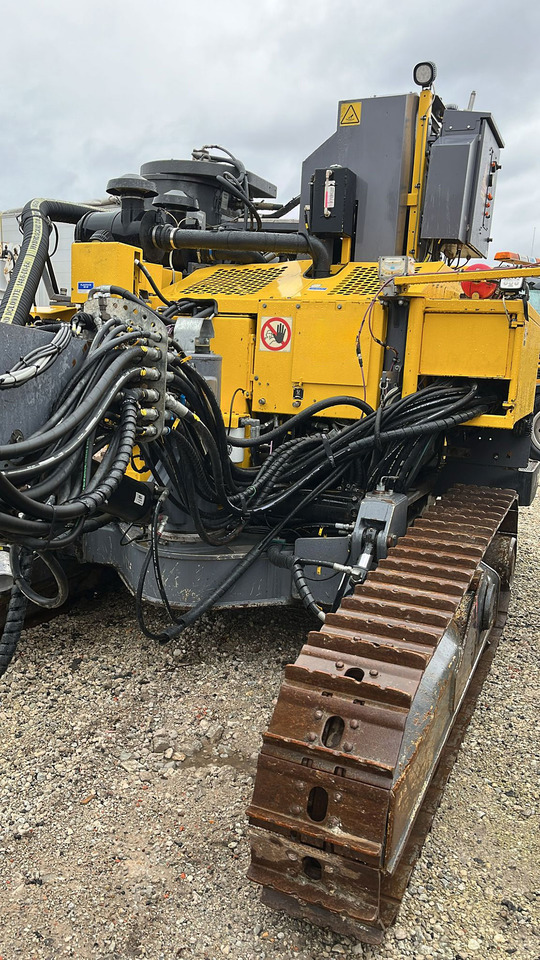 Epiroc FlexiROC T30R-03 - Platforma za bušenje: slika Epiroc FlexiROC T30R-03 - Platforma za bušenje Epiroc FlexiROC T30R-03 - Platforma za bušenje: slika Epiroc FlexiROC T30R-03 - Platforma za bušenje