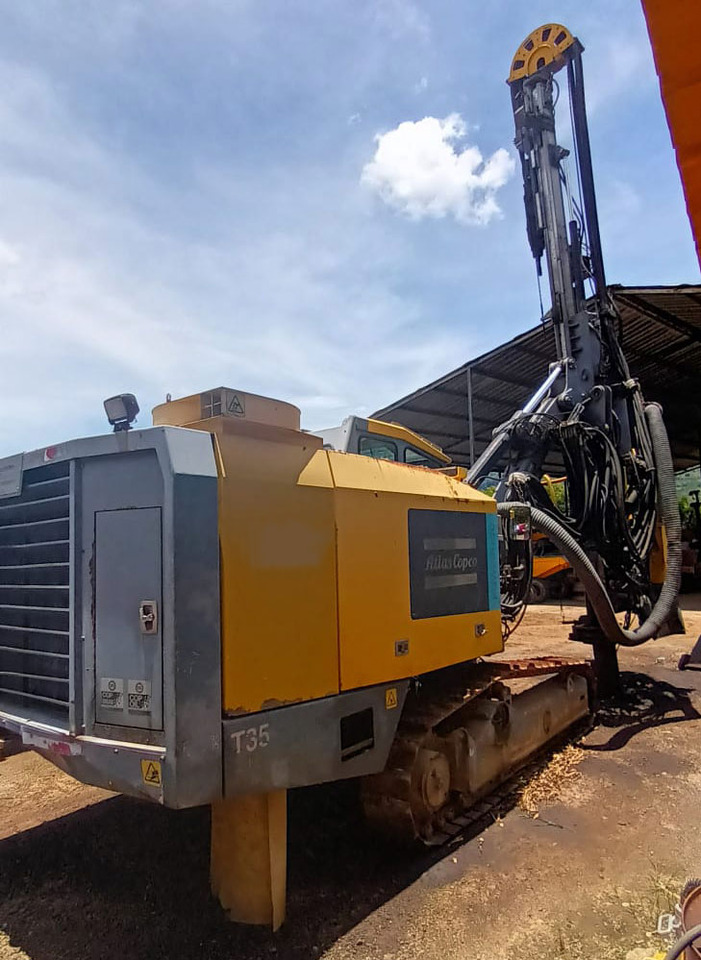 Epiroc PowerROC T35 - Platforma za bušenje: slika Epiroc PowerROC T35 - Platforma za bušenje Epiroc PowerROC T35 - Platforma za bušenje: slika Epiroc PowerROC T35 - Platforma za bušenje