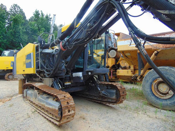 Epiroc SmartROC T40-11 - Platforma za bušenje: slika Epiroc SmartROC T40-11 - Platforma za bušenje Epiroc SmartROC T40-11 - Platforma za bušenje: slika Epiroc SmartROC T40-11 - Platforma za bušenje