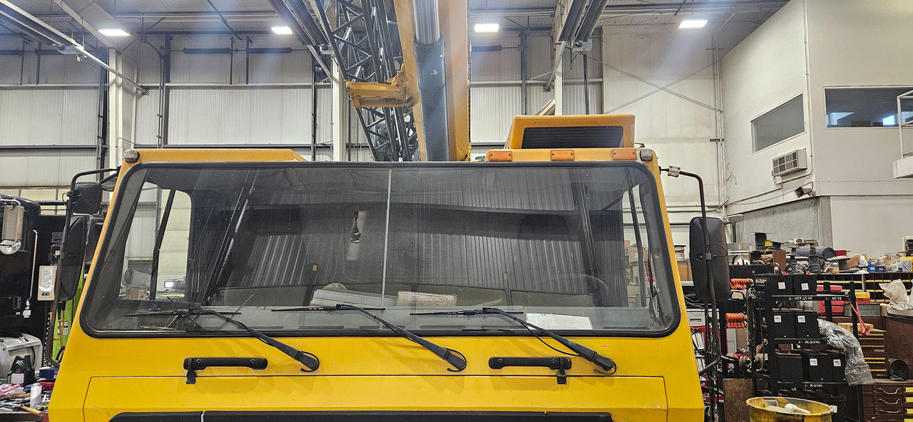 Grove GMK 5120B - Autodizalica: slika Grove GMK 5120B - Autodizalica Grove GMK 5120B - Autodizalica: slika Grove GMK 5120B - Autodizalica