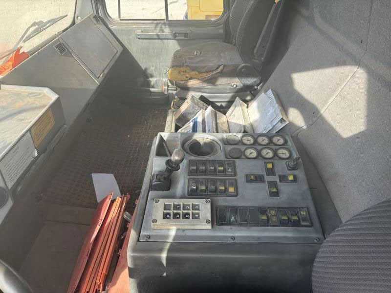 Grove GMK 5240 - Autodizalica: slika Grove GMK 5240 - Autodizalica Grove GMK 5240 - Autodizalica: slika Grove GMK 5240 - Autodizalica