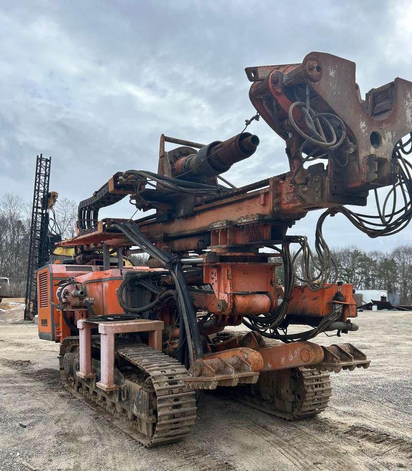 Zabijač stupova HD HD180B: slika Zabijač stupova HD HD180B Zabijač stupova HD HD180B: slika Zabijač stupova HD HD180B