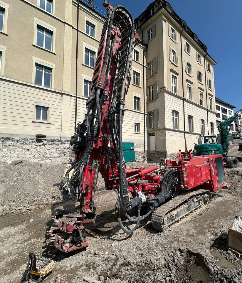 Hutte HBR 504-2 - Zabijač stupova: slika Hutte HBR 504-2 - Zabijač stupova Hutte HBR 504-2 - Zabijač stupova: slika Hutte HBR 504-2 - Zabijač stupova