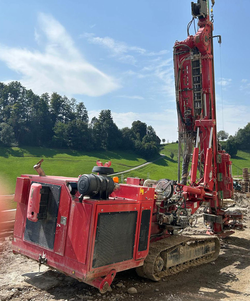 Hutte HBR 504-2 - Zabijač stupova: slika Hutte HBR 504-2 - Zabijač stupova Hutte HBR 504-2 - Zabijač stupova: slika Hutte HBR 504-2 - Zabijač stupova