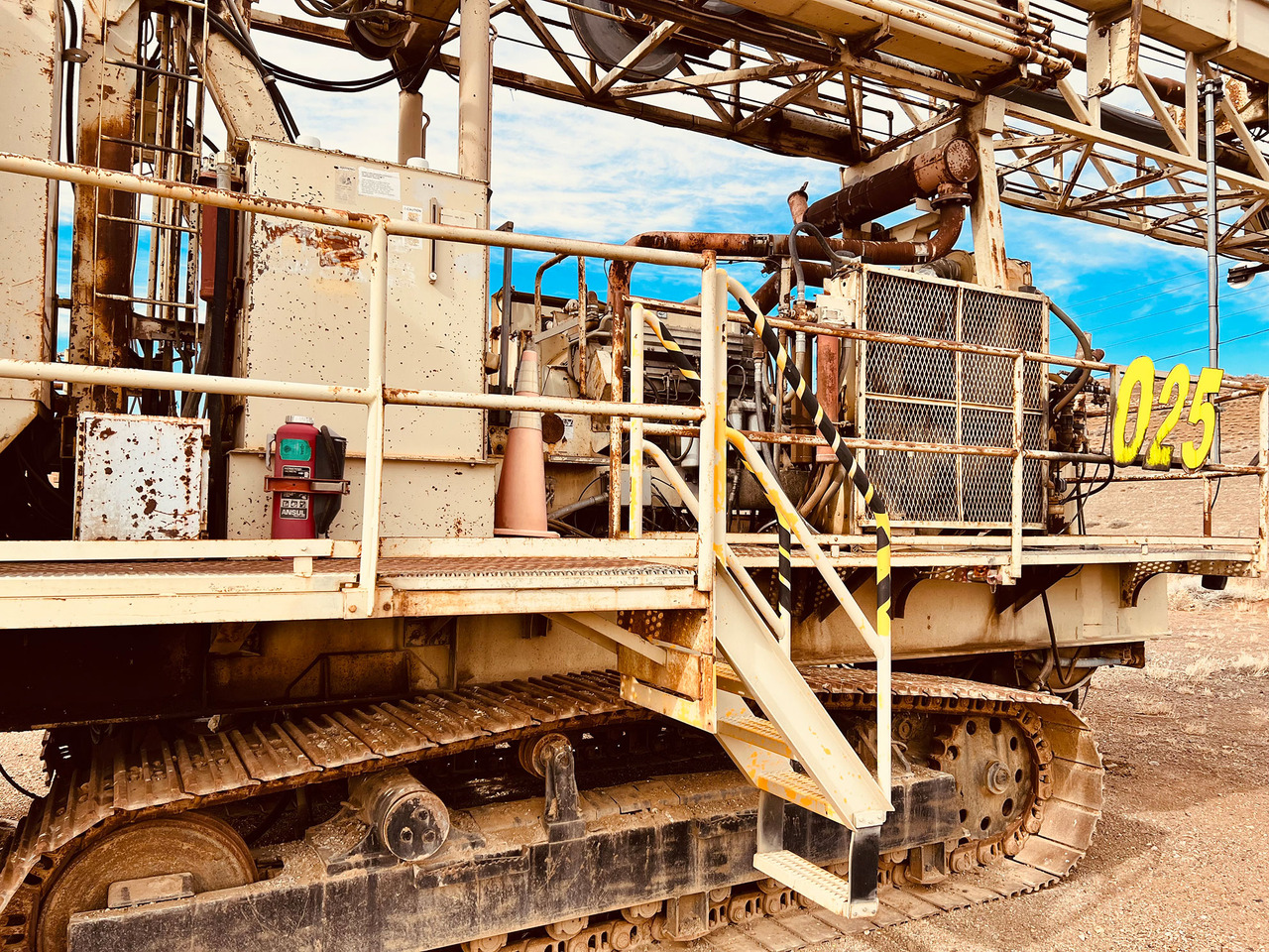 Ingersoll Rand DM-M2 - Platforma za bušenje: slika Ingersoll Rand DM-M2 - Platforma za bušenje Ingersoll Rand DM-M2 - Platforma za bušenje: slika Ingersoll Rand DM-M2 - Platforma za bušenje