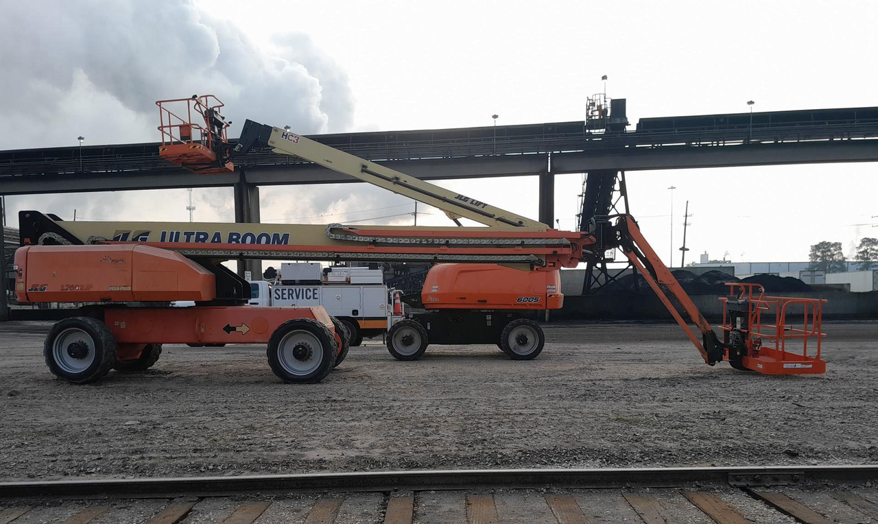 JLG 1200SJP - Teleskopski utovarivač na kotačima: slika JLG 1200SJP - Teleskopski utovarivač na kotačima JLG 1200SJP - Teleskopski utovarivač na kotačima: slika JLG 1200SJP - Teleskopski utovarivač na kotačima