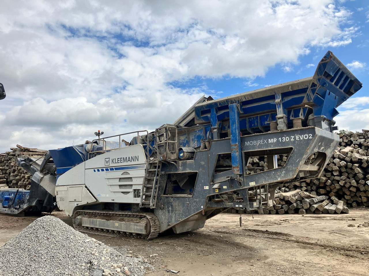 Kleemann MR 130 Z EVO 2 - Udarna drobilica: slika Kleemann MR 130 Z EVO 2 - Udarna drobilica Kleemann MR 130 Z EVO 2 - Udarna drobilica: slika Kleemann MR 130 Z EVO 2 - Udarna drobilica