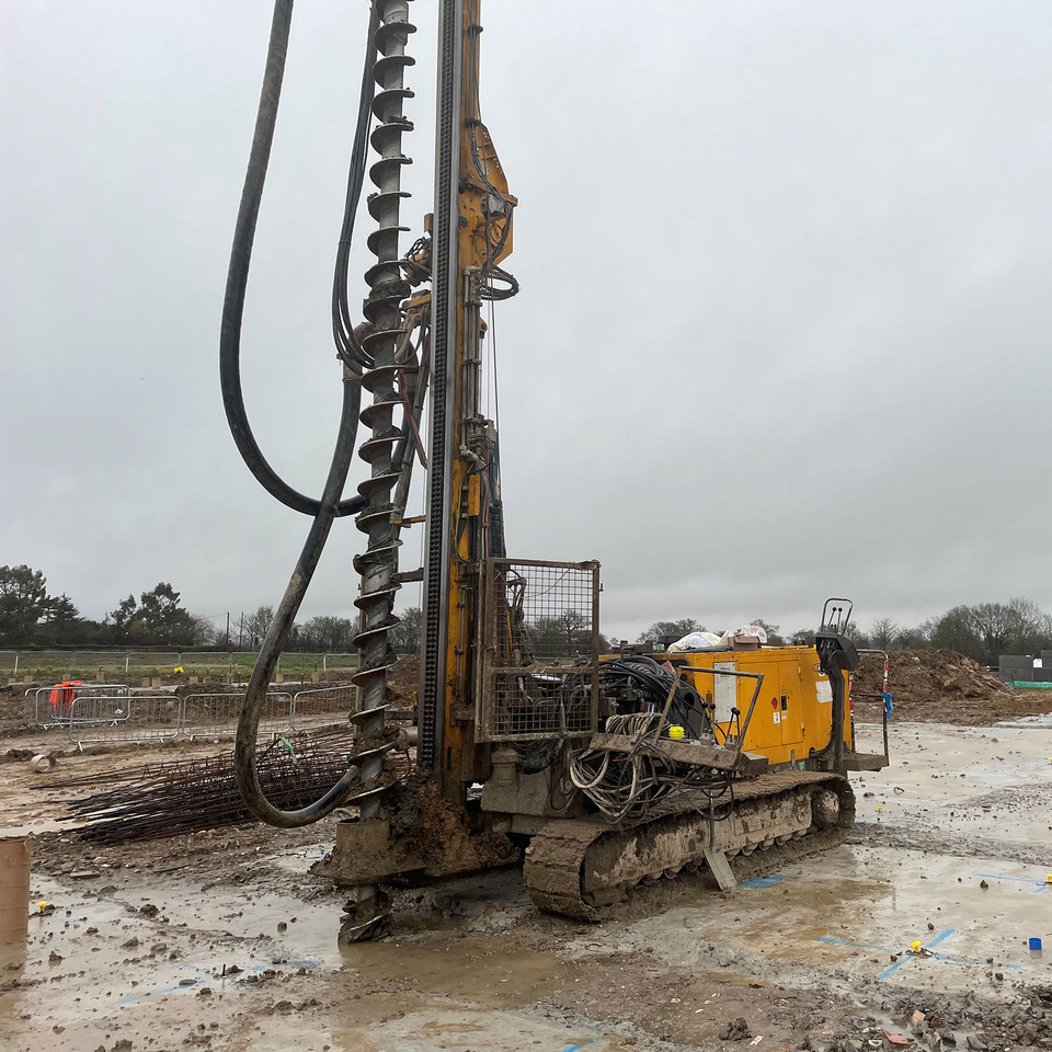 Klemm KR 709-2 - Zabijač stupova: slika Klemm KR 709-2 - Zabijač stupova Klemm KR 709-2 - Zabijač stupova: slika Klemm KR 709-2 - Zabijač stupova