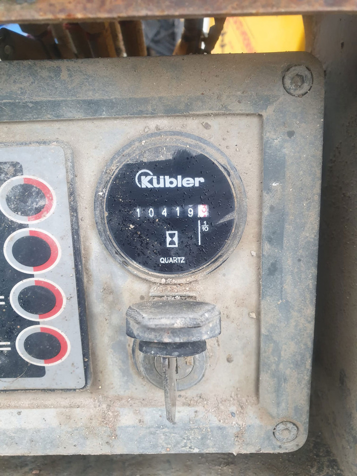 Klemm KR 709-2 - Zabijač stupova: slika Klemm KR 709-2 - Zabijač stupova Klemm KR 709-2 - Zabijač stupova: slika Klemm KR 709-2 - Zabijač stupova