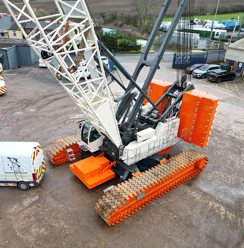 Kobelco CKE2500G - Dizalica gusjeničar: slika Kobelco CKE2500G - Dizalica gusjeničar Kobelco CKE2500G - Dizalica gusjeničar: slika Kobelco CKE2500G - Dizalica gusjeničar