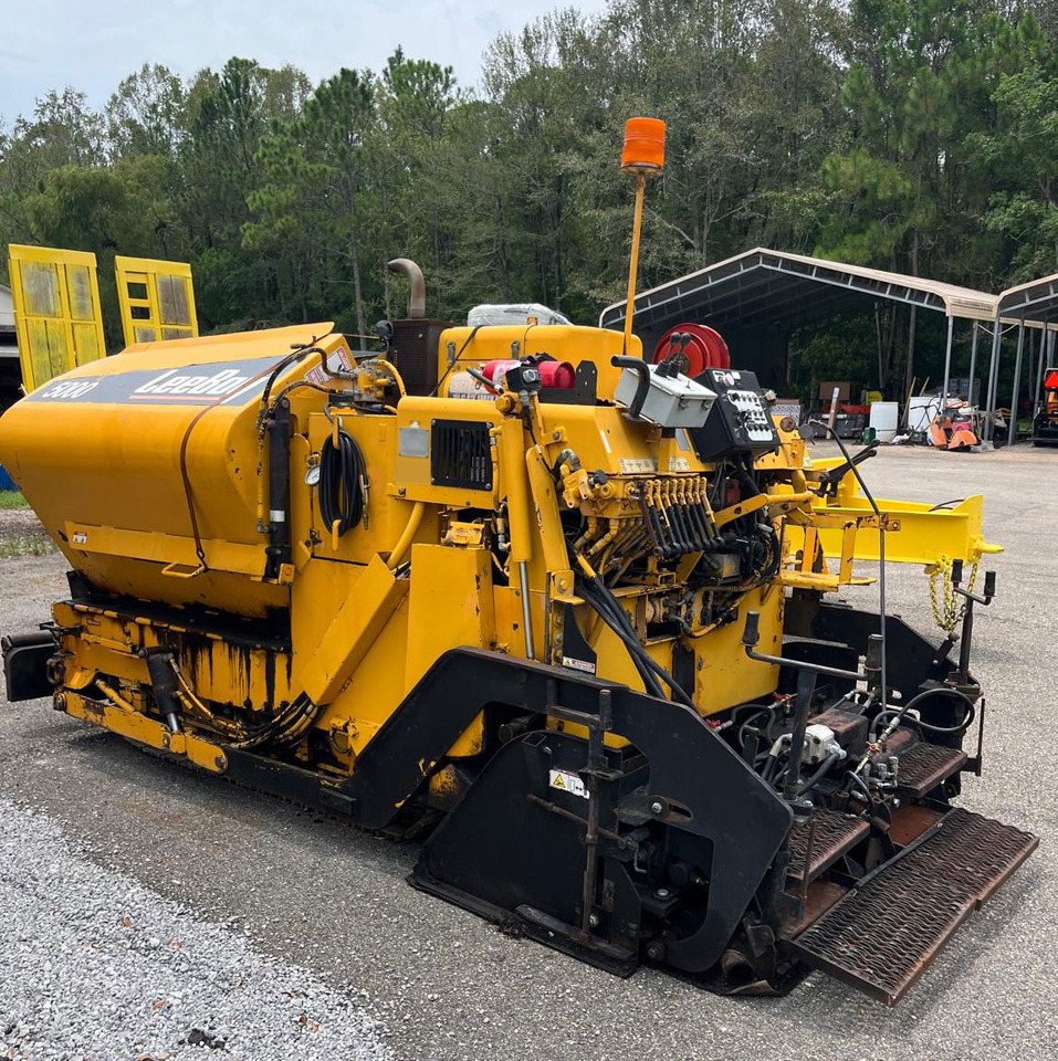 Leeboy 5000 - Finišer za asfalt: slika Leeboy 5000 - Finišer za asfalt Leeboy 5000 - Finišer za asfalt: slika Leeboy 5000 - Finišer za asfalt